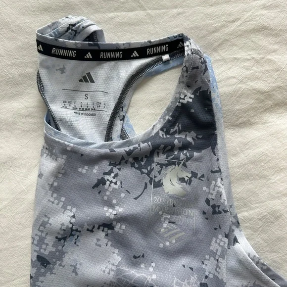 Running top - Picture 4 of 4